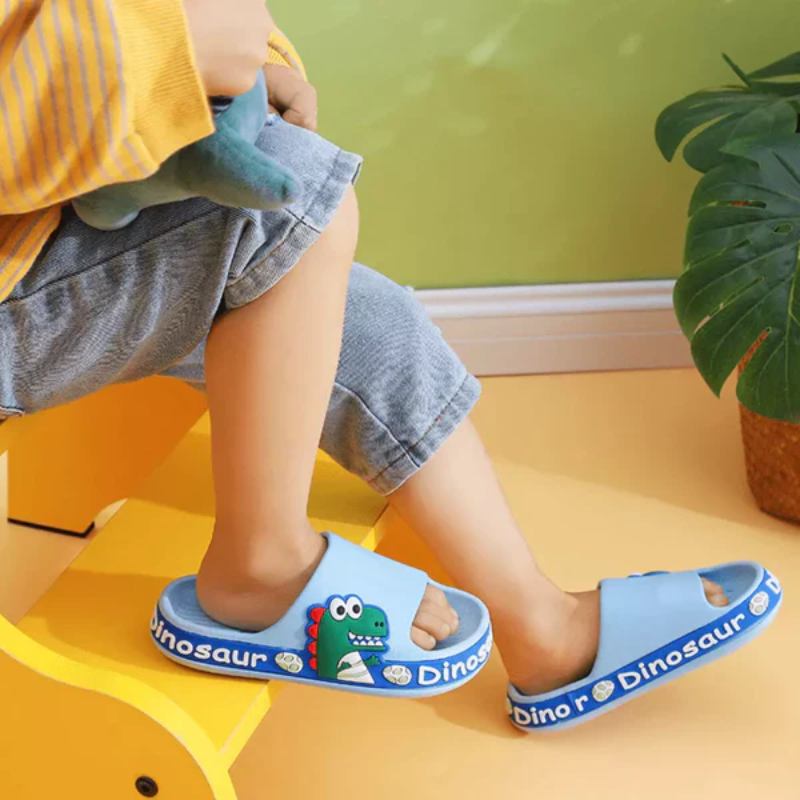 Sandali Ortopedici Antiscivolo per Bambini – Dino Crocs™